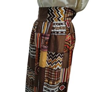 Vintage 1960s Handmade Vintage Light Patchwork Maxi Skirt 12.5 In Waist Size XXS